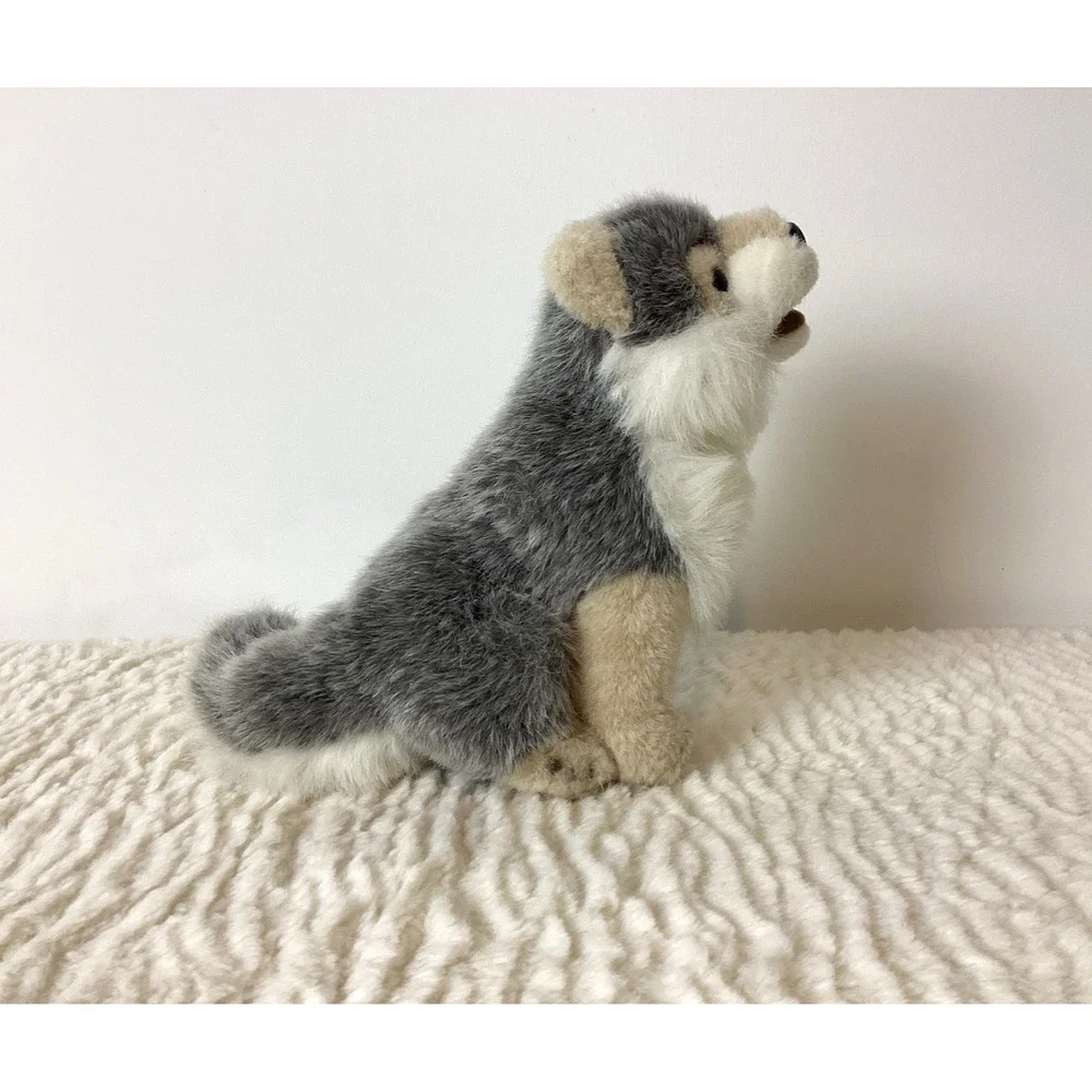 Defenders Of Wildlife Howling Wolf Plush Stuffed Animal Gray & Ivory EUC 9 Inch